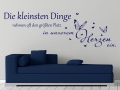 verspielter Wandtattoo Spruch Die kleinsten Dinge mit Schmetterlingen